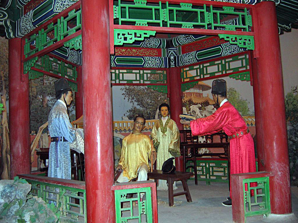 Пекин. Музей восковых фигур императоров династии Мин