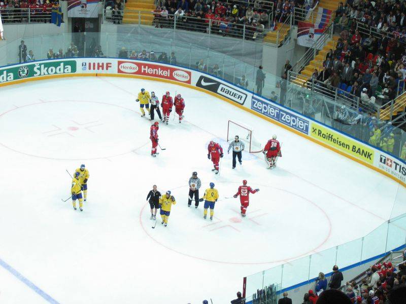 hockey28.jpg