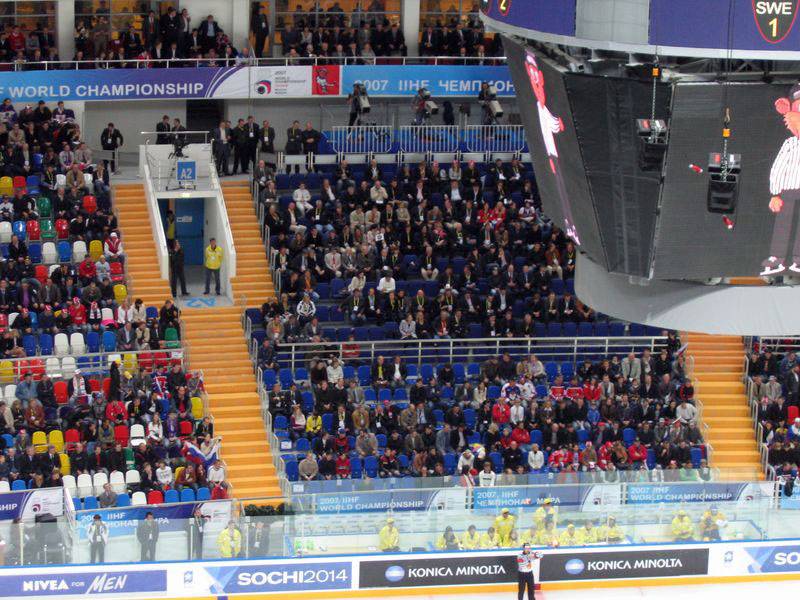 hockey33.jpg