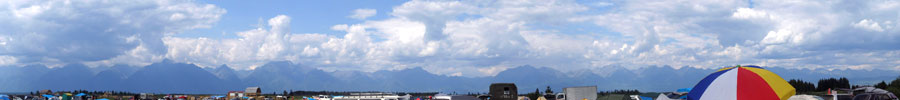 Панорамное фото. Жемчужное (горячие источники). Вид на Саяны
