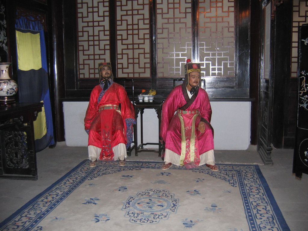 Пекин. Музей восковых фигур императоров династии Мин