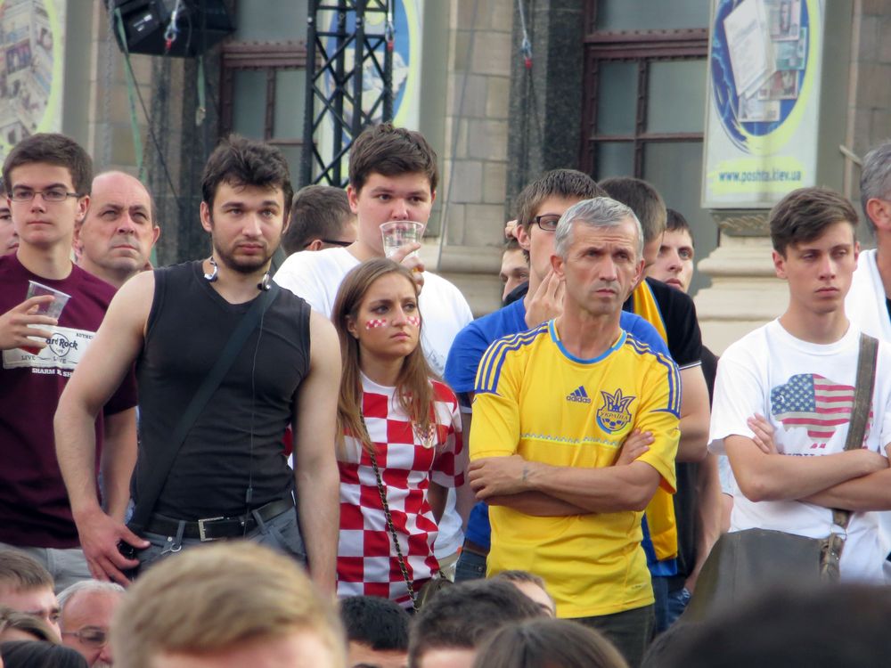 Евро 2012. Киевская фан-зона и матч Англия - Швеция