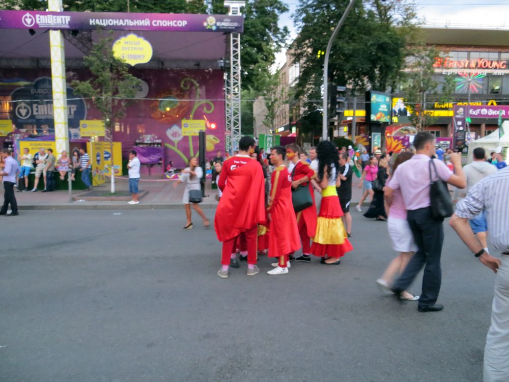 Евро 2012. Киевская фан-зона и матч Англия - Швеция