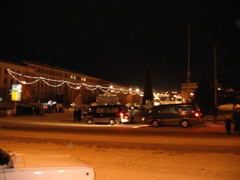 Январь 2006 Улан-Удэ. Новогодняя площадь Советов.