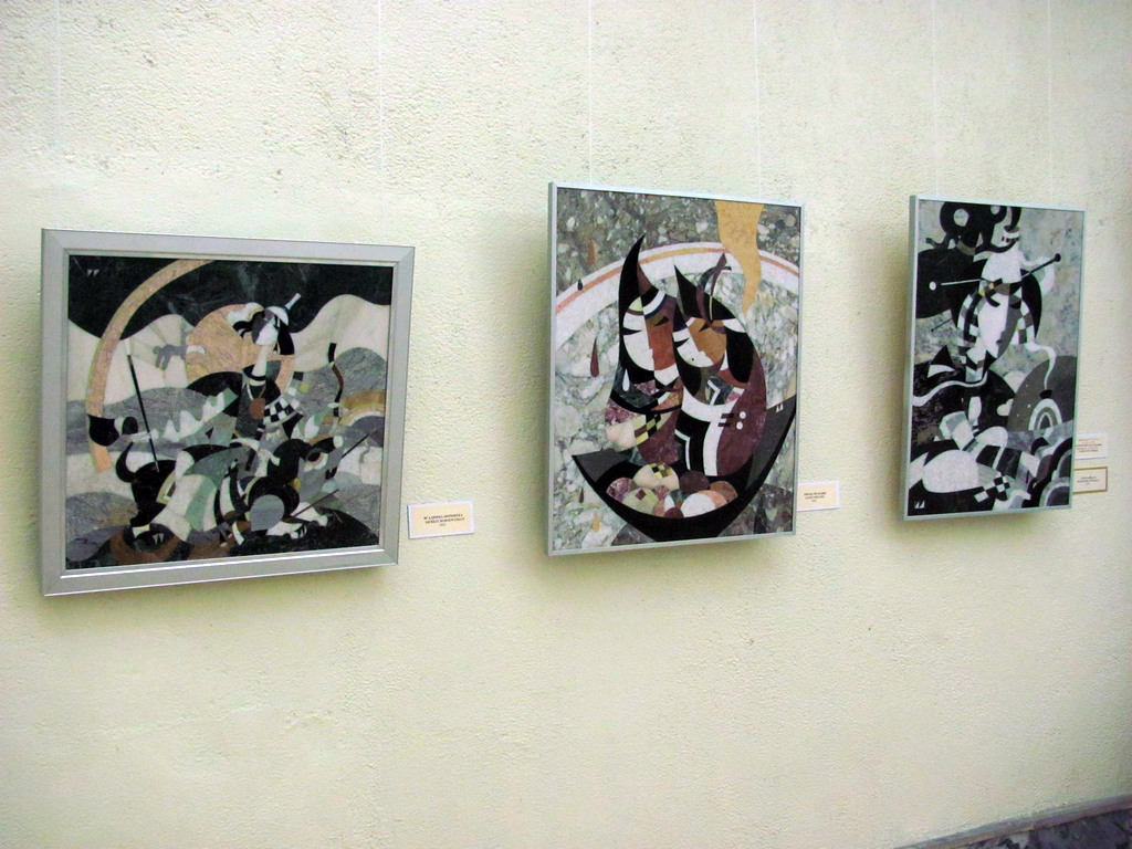 Музей природы Бурятии. Республиканский художественный музей им. Ц.С. Сампилова. Июль 2010